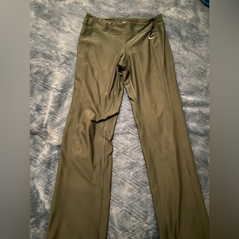 Nike Drifit Flared Leggings